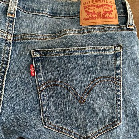 Levi’s Boyfriend Jean with Stretch Womens Sz 31 / 27 - Picture 5 of 10
